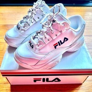 FILA Women Sneakers Size 5.5